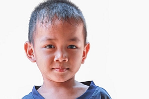 甘肃天水姓肖的男宝宝起名肖梓中:梓中豪俊大者谁,本州从事知名久