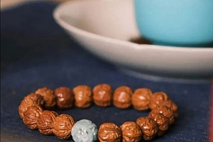 八字实例分析:癸水女命伤官格偏遇财官旺,墙高基下虽得必失