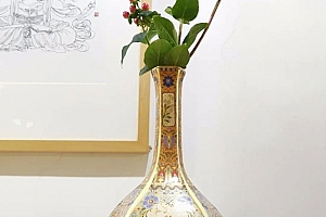 八字实例分析:女命婚姻宫合冲并现,丈夫出轨婚姻难维系