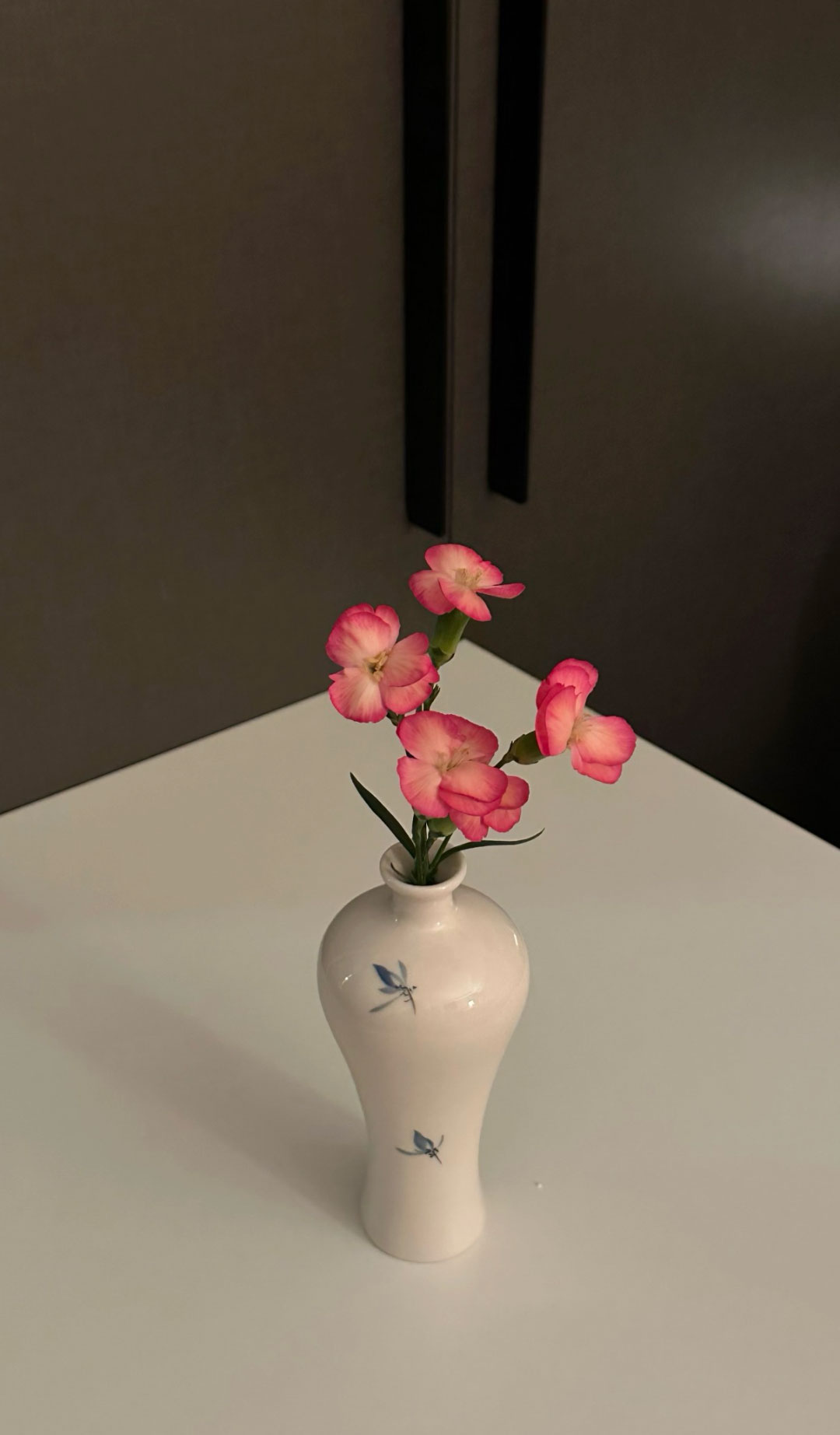 八字实例分析:七杀格伏吟身弱无印,叛逆暴躁油盐不进的女命