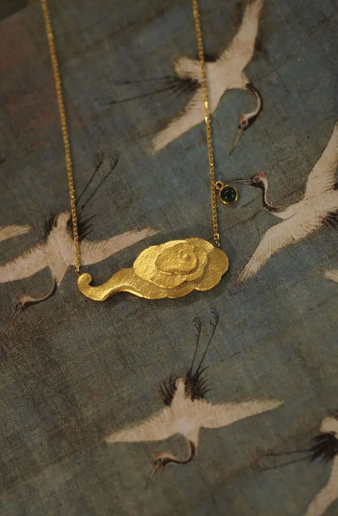 八字实例分析:比劫当令伏吟感情遇冷,陷入人生颓势的男命