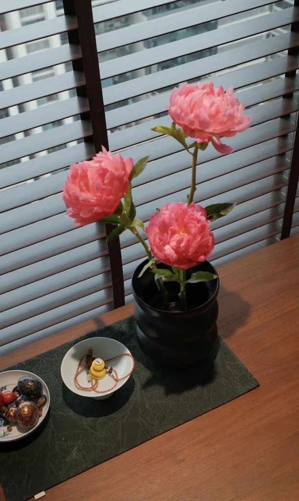 八字实例分析:偏财格专禄卯酉冲的女命,十几年来漂泊无依一事无成